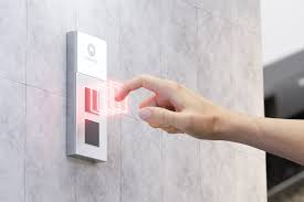 HỆ THỐNG ĐIỀU KHIỂN KHÔNG CHẠM TẠI SÂN BAY QUỐC TẾ HYDERABAD