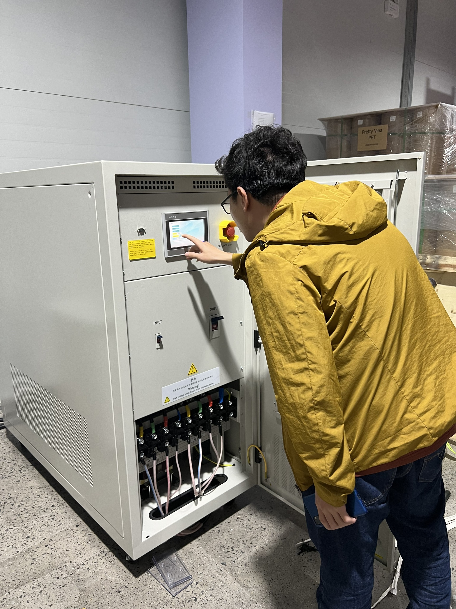 Bộ biến đổi tần số SOJI SJ-FC từ 2KVA - 10,000KVA